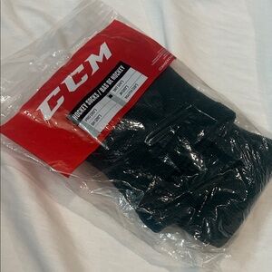 CCM Dark Green Athletic Hockey Socks 24 / intermediate